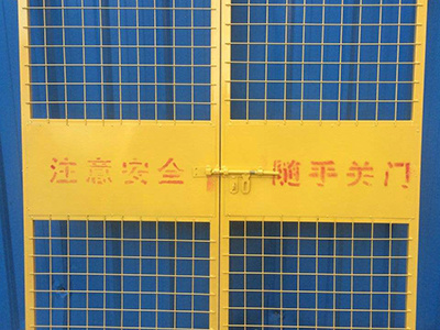 外部电梯防护门 - 河北省安平县东山网业有限公司图片2